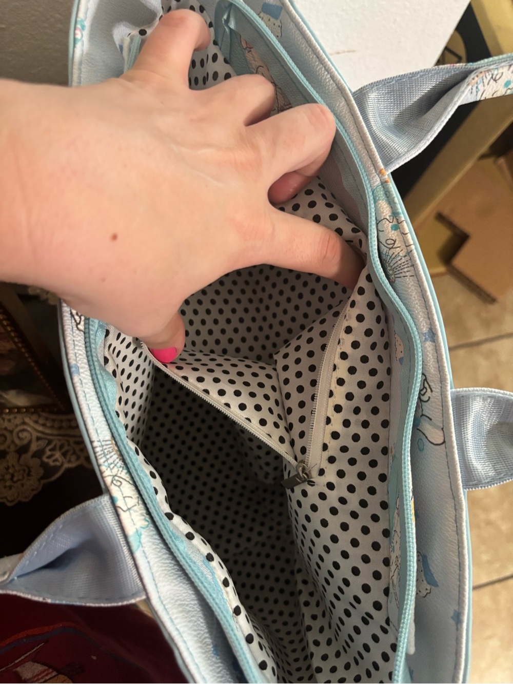 Sanrio Cinnamoroll Pastel Blue and White Tote Shoulder Bag - Picture 10 of 11